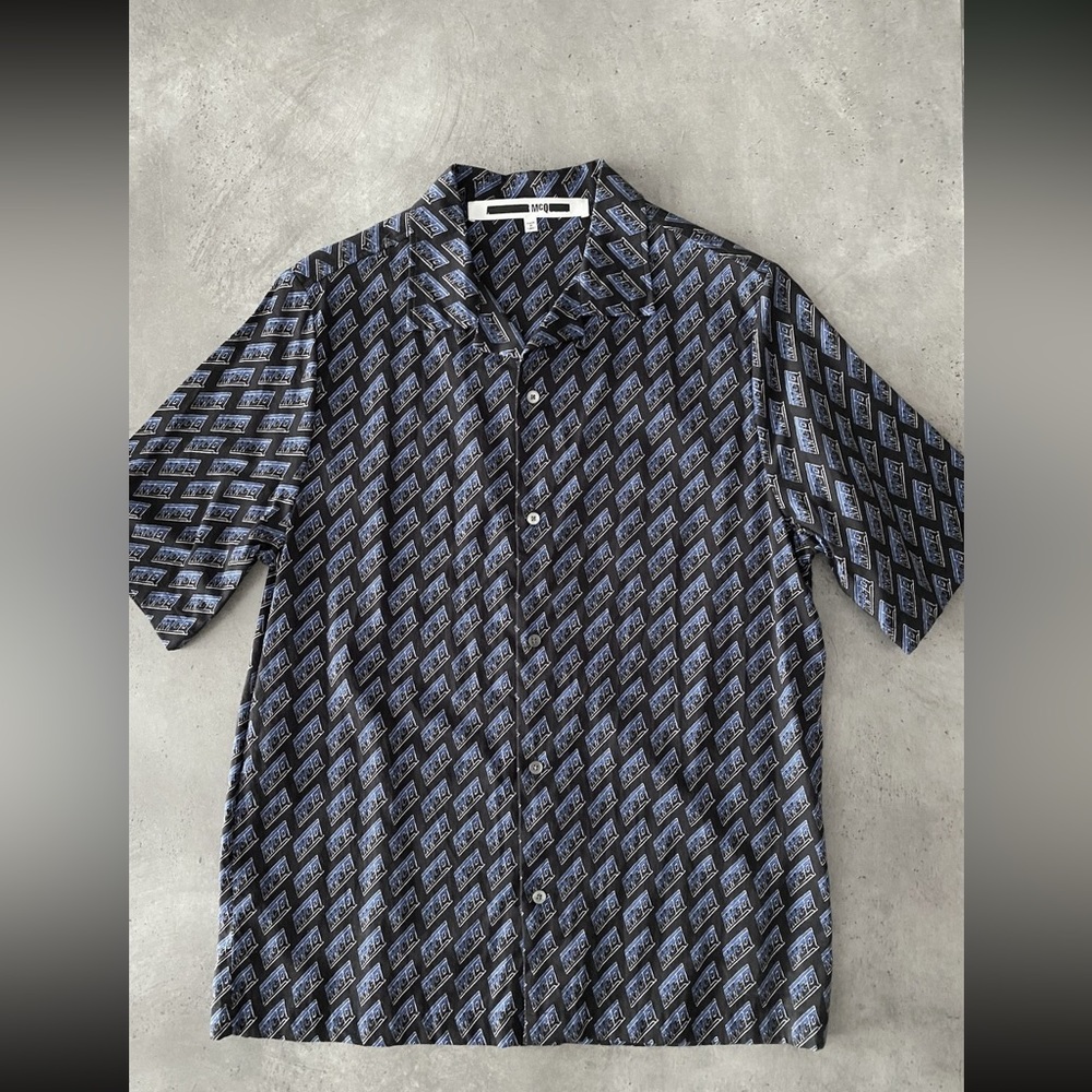 MCQ Repeated Logo Short Sleeve button down Shirt Alexander McQueen